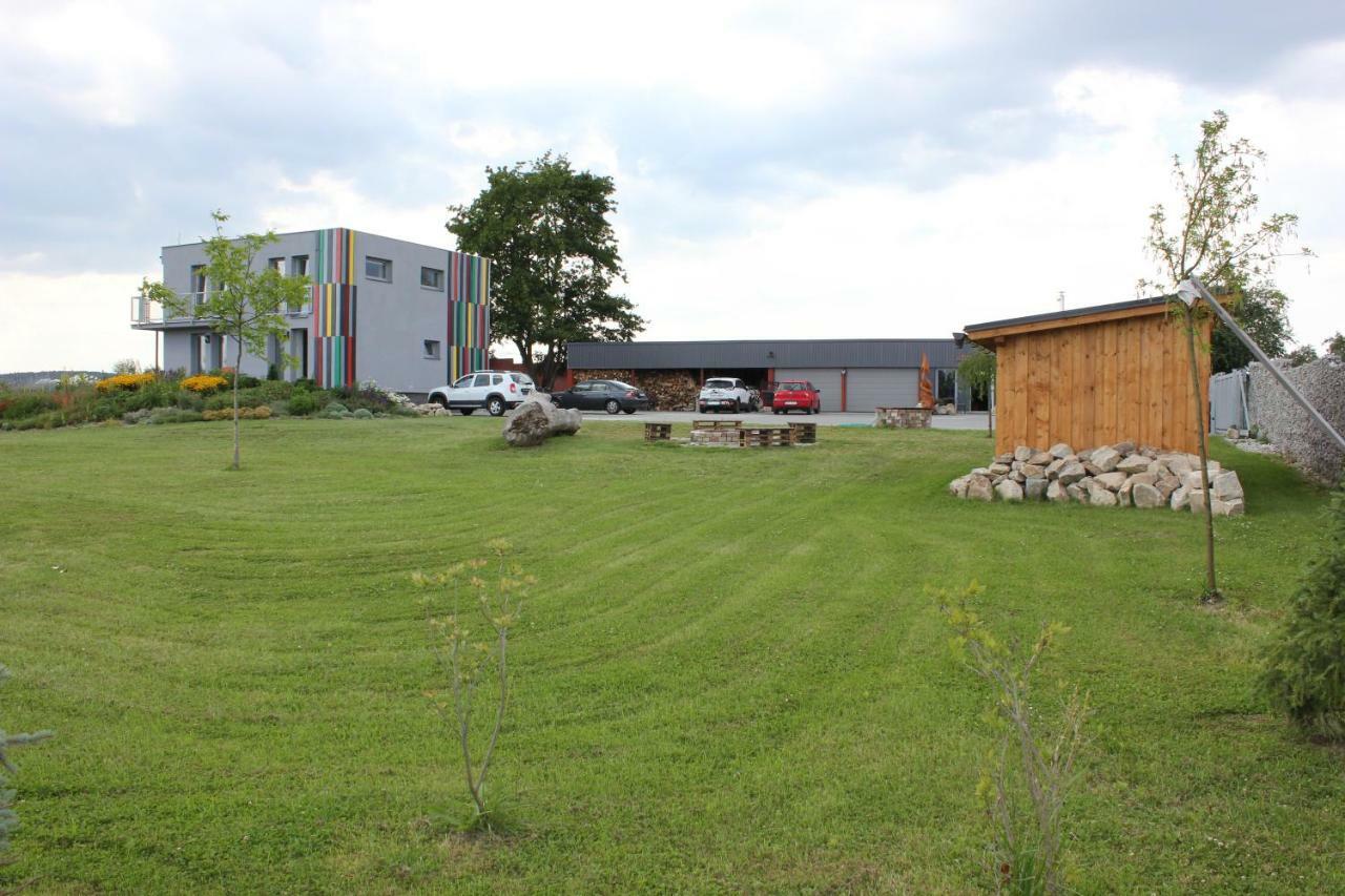 Penzion Na Samotách Jindrichuv Hradec Exterior foto